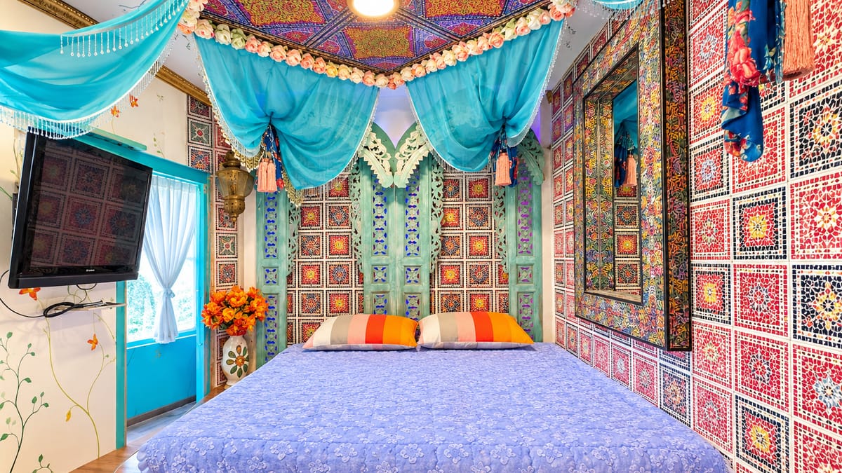 Mint Papaya — Our cosiest room
